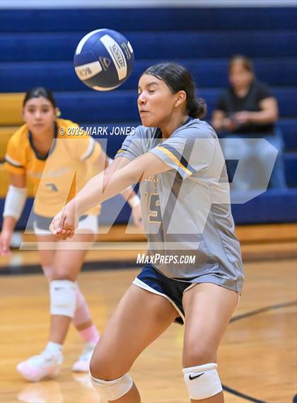 Thumbnail 2 in Gilbert Christian @ Bourgade Catholic photogallery.