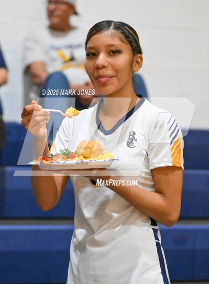 Thumbnail 2 in Gilbert Christian @ Bourgade Catholic photogallery.