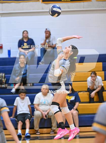 Thumbnail 3 in Gilbert Christian @ Bourgade Catholic photogallery.