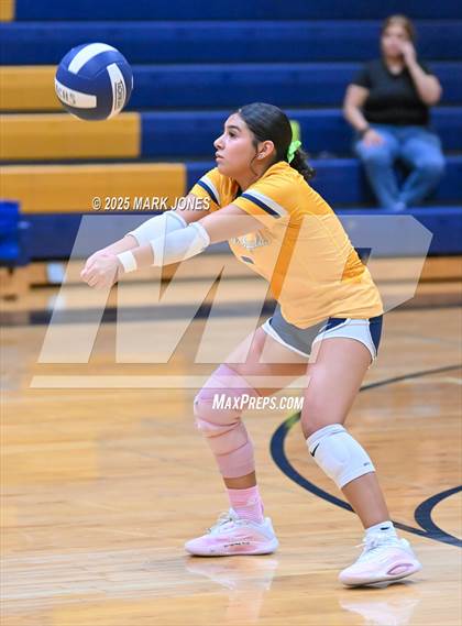 Thumbnail 3 in Gilbert Christian @ Bourgade Catholic photogallery.