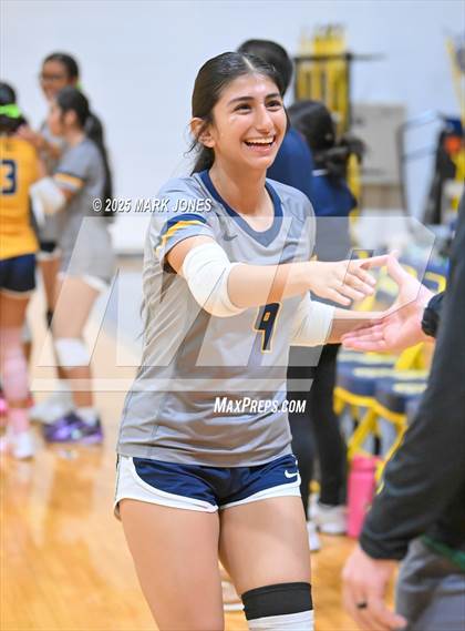 Thumbnail 2 in Gilbert Christian @ Bourgade Catholic photogallery.