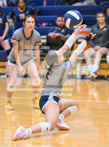 Thumbnail 2 in Gilbert Christian @ Bourgade Catholic photogallery.