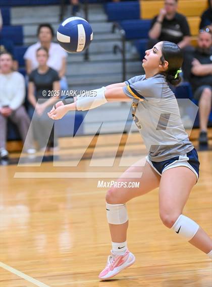 Thumbnail 2 in Gilbert Christian @ Bourgade Catholic photogallery.