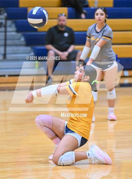 Thumbnail 3 in Gilbert Christian @ Bourgade Catholic photogallery.