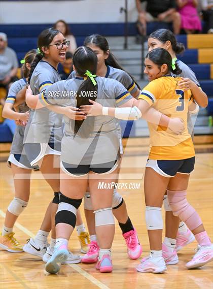 Thumbnail 2 in Gilbert Christian @ Bourgade Catholic photogallery.