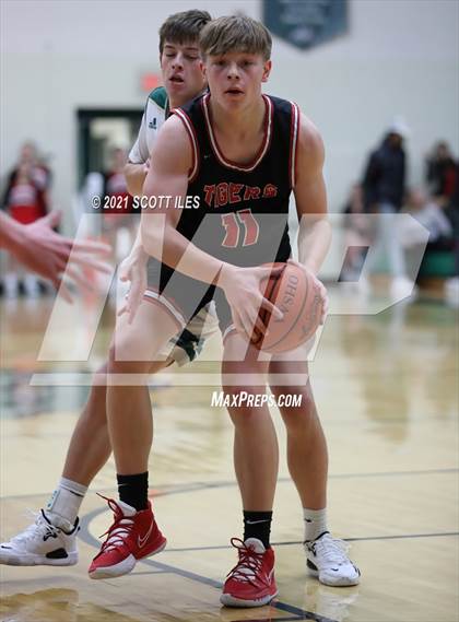 Thumbnail 3 in Circleville @ Athens photogallery.