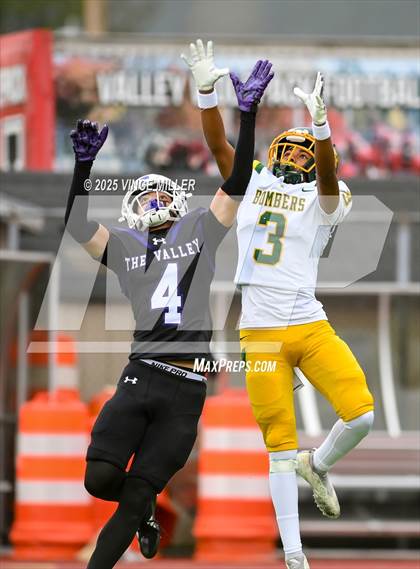 Thumbnail 3 in Richland vs Sumner (WIAA 4A First Round) photogallery.