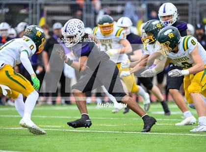 Thumbnail 2 in Richland vs Sumner (WIAA 4A First Round) photogallery.