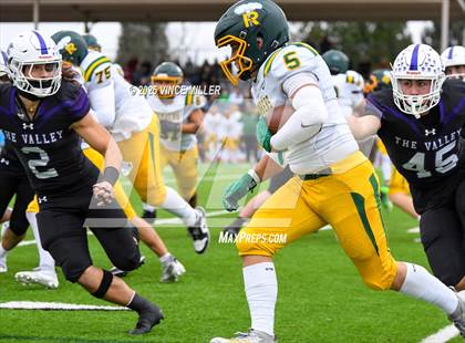 Thumbnail 2 in Richland vs Sumner (WIAA 4A First Round) photogallery.