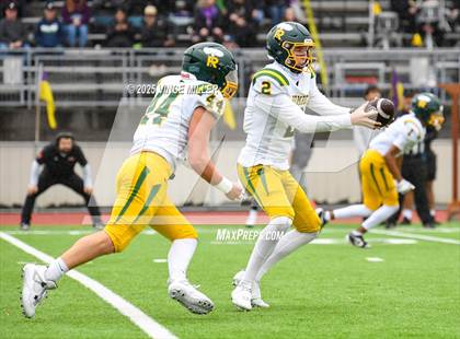 Thumbnail 1 in Richland vs Sumner (WIAA 4A First Round) photogallery.