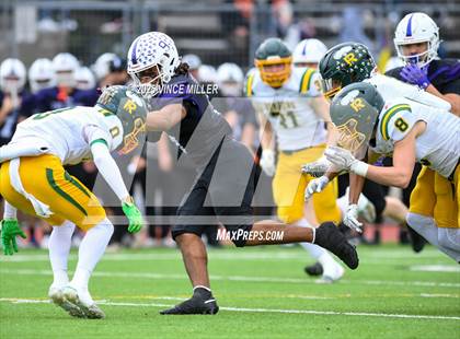 Thumbnail 3 in Richland vs Sumner (WIAA 4A First Round) photogallery.