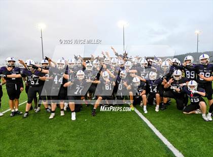 Thumbnail 3 in Richland vs Sumner (WIAA 4A First Round) photogallery.