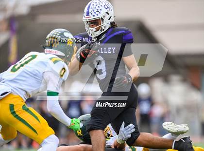 Thumbnail 2 in Richland vs Sumner (WIAA 4A First Round) photogallery.