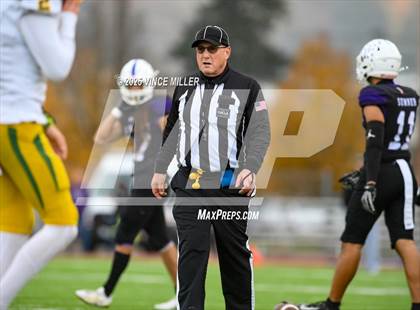 Thumbnail 2 in Richland vs Sumner (WIAA 4A First Round) photogallery.