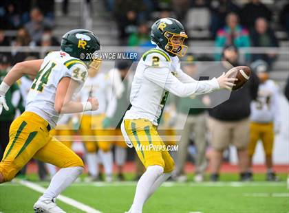 Thumbnail 1 in Richland vs Sumner (WIAA 4A First Round) photogallery.