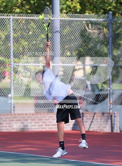 Thumbnail 3 in Lincoln Southeast vs Lincoln Northeast photogallery.