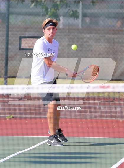 Thumbnail 3 in Lincoln Southeast vs Lincoln Northeast photogallery.