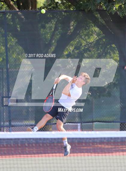 Thumbnail 3 in Lincoln Southeast vs Lincoln Northeast photogallery.