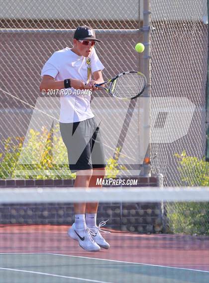 Thumbnail 1 in Lincoln Southeast vs Lincoln Northeast photogallery.