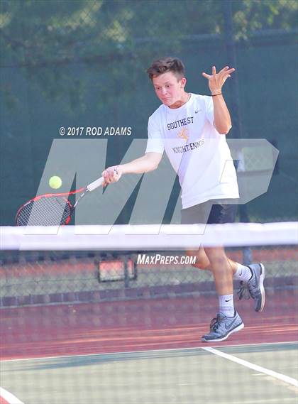 Thumbnail 1 in Lincoln Southeast vs Lincoln Northeast photogallery.