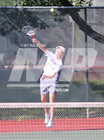 Thumbnail 3 in Lincoln Southeast vs Lincoln Northeast photogallery.