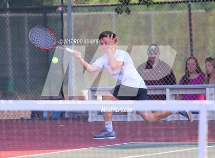 Thumbnail 1 in Lincoln Southeast vs Lincoln Northeast photogallery.