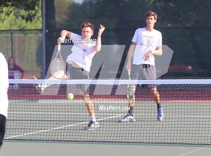 Thumbnail 1 in Lincoln Southeast vs Lincoln Northeast photogallery.