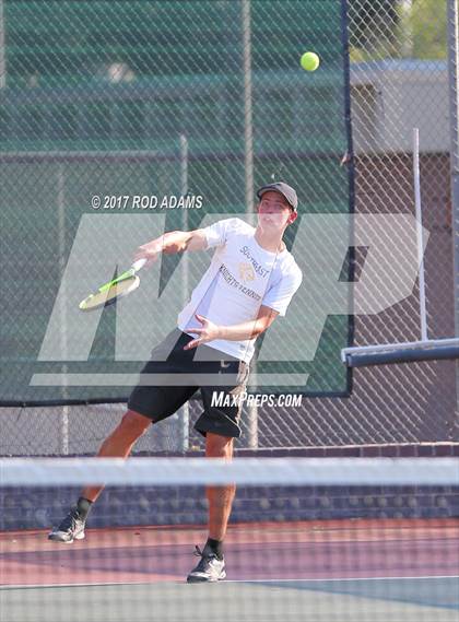 Thumbnail 2 in Lincoln Southeast vs Lincoln Northeast photogallery.