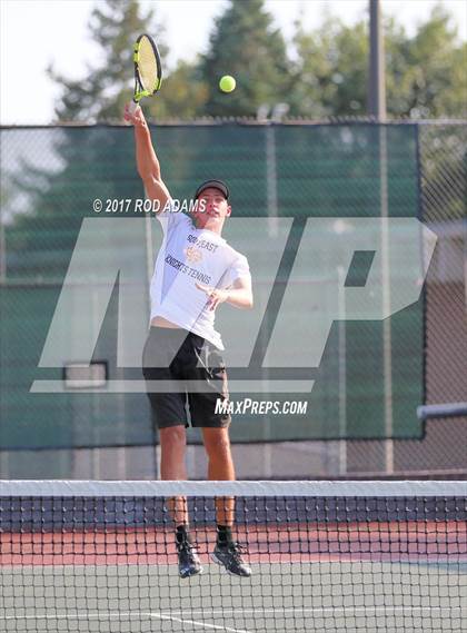 Thumbnail 3 in Lincoln Southeast vs Lincoln Northeast photogallery.