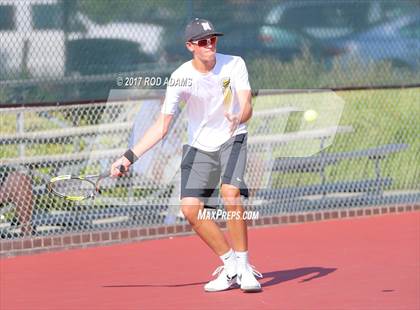 Thumbnail 1 in Lincoln Southeast vs Lincoln Northeast photogallery.