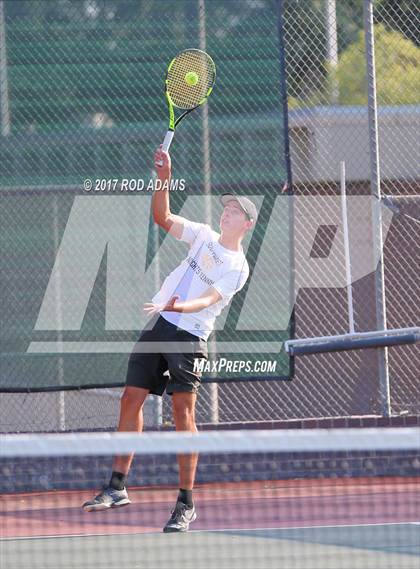 Thumbnail 1 in Lincoln Southeast vs Lincoln Northeast photogallery.