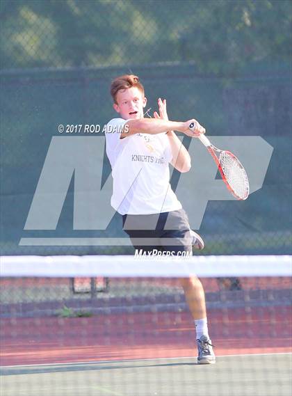 Thumbnail 3 in Lincoln Southeast vs Lincoln Northeast photogallery.