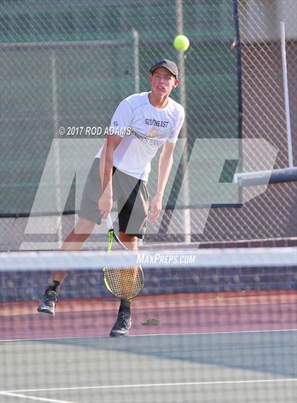 Thumbnail 3 in Lincoln Southeast vs Lincoln Northeast photogallery.