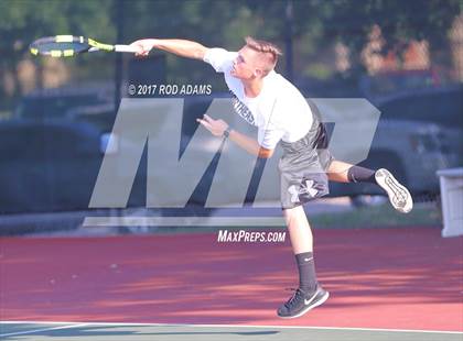 Thumbnail 2 in Lincoln Southeast vs Lincoln Northeast photogallery.