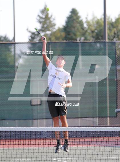 Thumbnail 2 in Lincoln Southeast vs Lincoln Northeast photogallery.