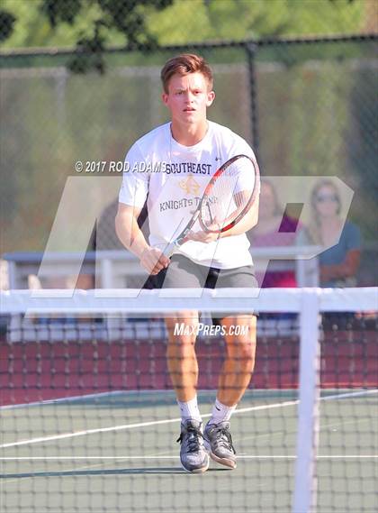 Thumbnail 2 in Lincoln Southeast vs Lincoln Northeast photogallery.