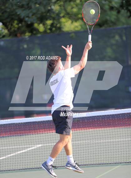 Thumbnail 3 in Lincoln Southeast vs Lincoln Northeast photogallery.