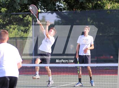 Thumbnail 3 in Lincoln Southeast vs Lincoln Northeast photogallery.