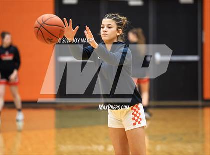 Thumbnail 2 in Alexander @ Portsmouth West (OHSAA Division 3 Region 11 District Semifinal) photogallery.