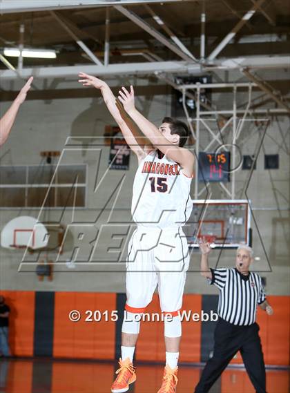 Thumbnail 1 in Harrison vs Mamaroneck (Mamaroneck Tournament) photogallery.