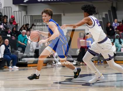 Thumbnail 3 in Greenfield-Central vs. Ben Davis (Sneakers for Santa Shootout) photogallery.