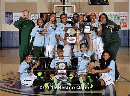 Thumbnail 2 in Cajon vs. Lake Washington (MaxPreps Holiday Classic) photogallery.