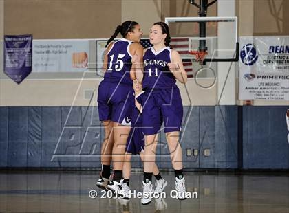 Thumbnail 3 in Cajon vs. Lake Washington (MaxPreps Holiday Classic) photogallery.
