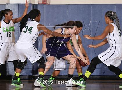Thumbnail 3 in Cajon vs. Lake Washington (MaxPreps Holiday Classic) photogallery.