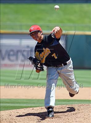 Thumbnail 3 in Texas Class AAAA-AAAAA All-Star Game photogallery.