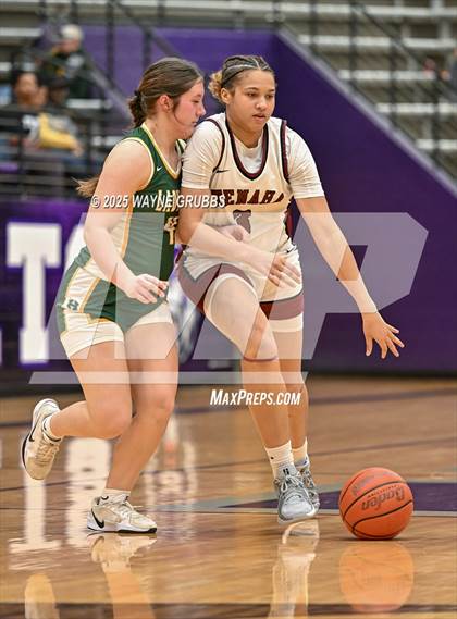 Thumbnail 2 in Tenaha @ Harleton (UIL 2A DII Area Playoff) photogallery.