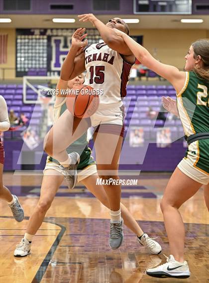 Thumbnail 3 in Tenaha @ Harleton (UIL 2A DII Area Playoff) photogallery.