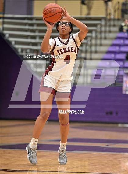 Thumbnail 1 in Tenaha @ Harleton (UIL 2A DII Area Playoff) photogallery.