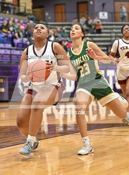 Thumbnail 2 in Tenaha @ Harleton (UIL 2A DII Area Playoff) photogallery.