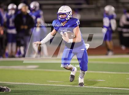 Thumbnail 3 in Duchesne vs. Beaver (UHSAA 1A Semi Final) photogallery.